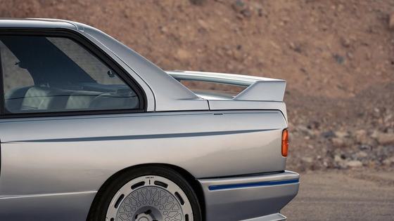 V10-Swapped BMW E30 M3 by Renner