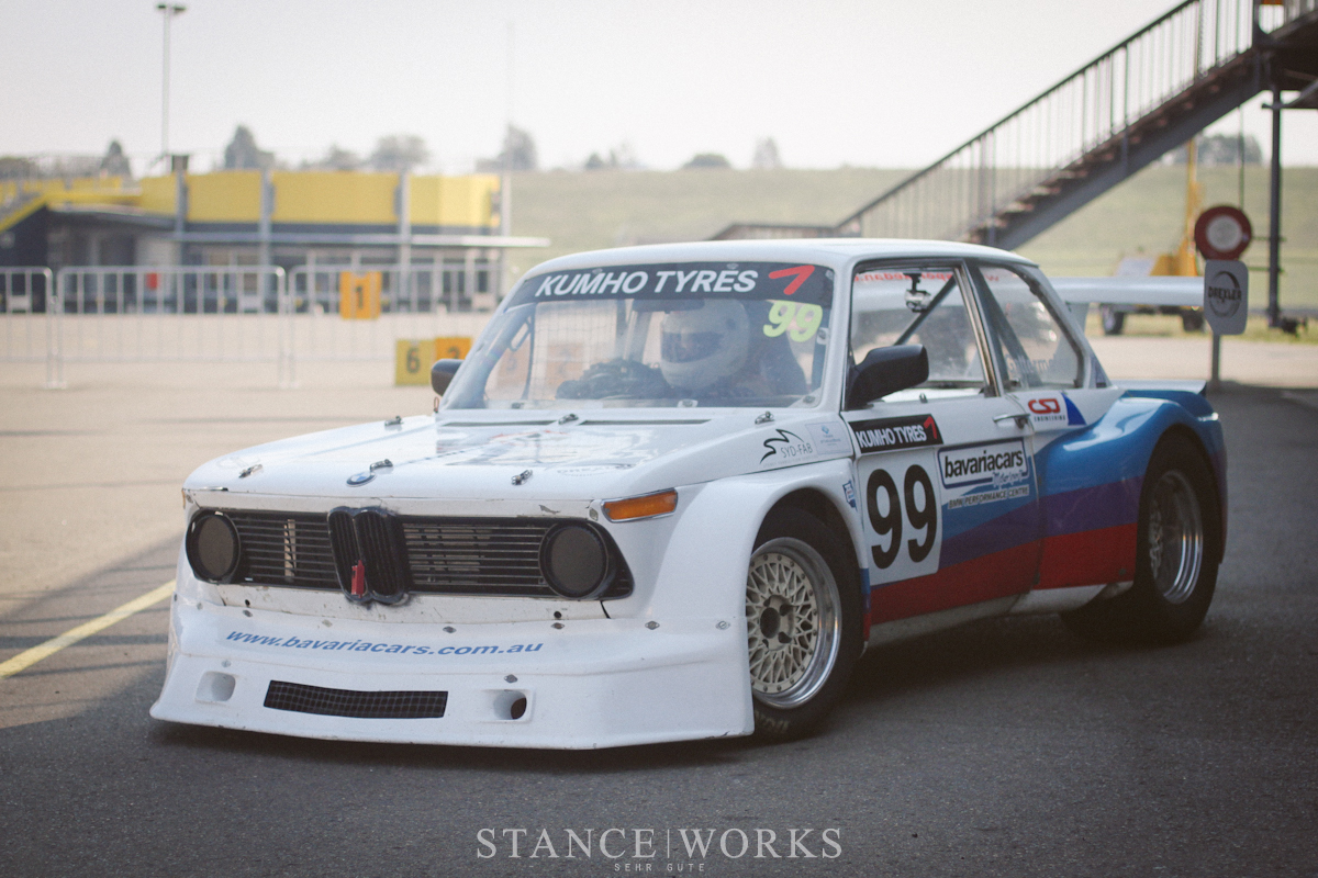 BMW 2002 by Herbert & Erik Gattermeier