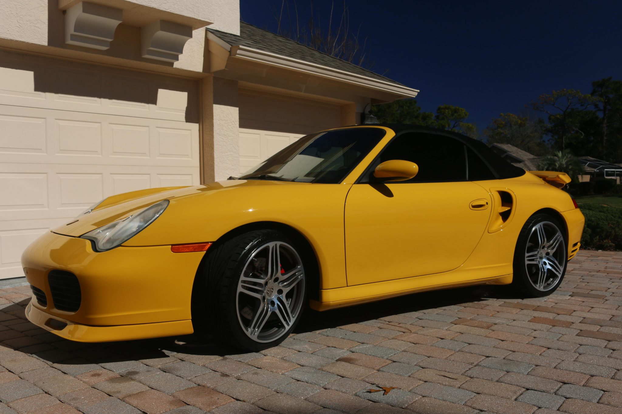2004 Porsche 911 Turbo Cabriolet