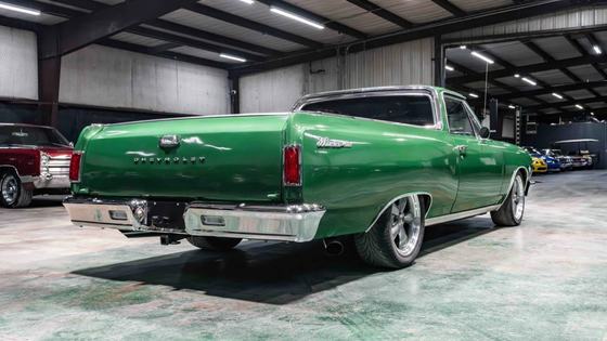 Restomod 1965 Chevrolet El Camino with 350 V8