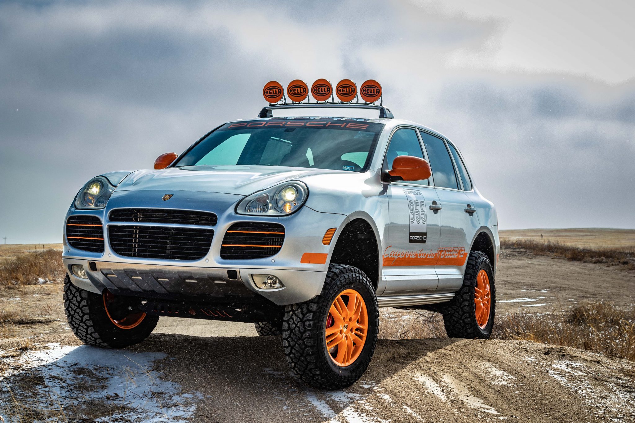 2005 Porsche Cayenne Turbo Transsyberia Tribute