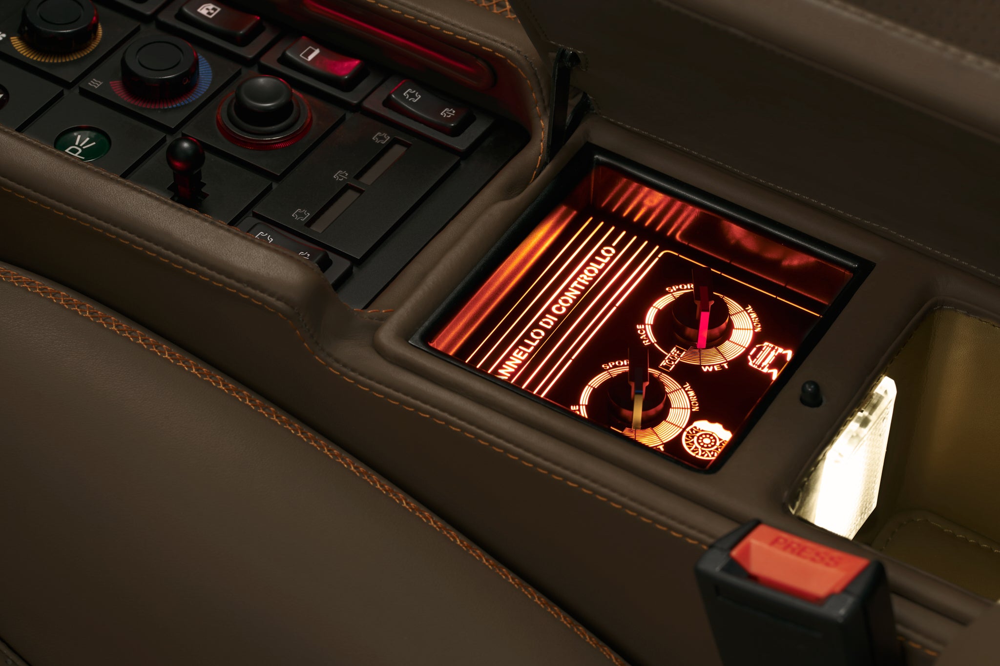 510hp Restomodded Ferrari Testarossa by Officine Fioravanti
