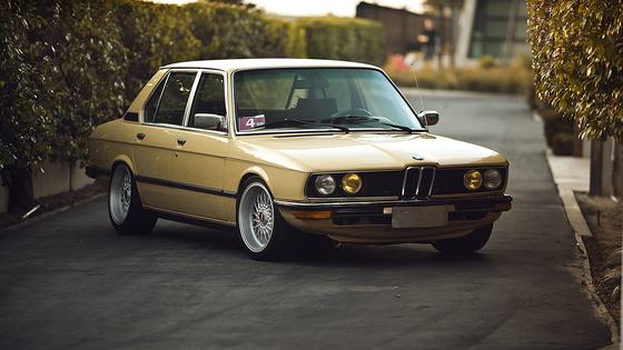1979 BMW E12 by Ron Perry