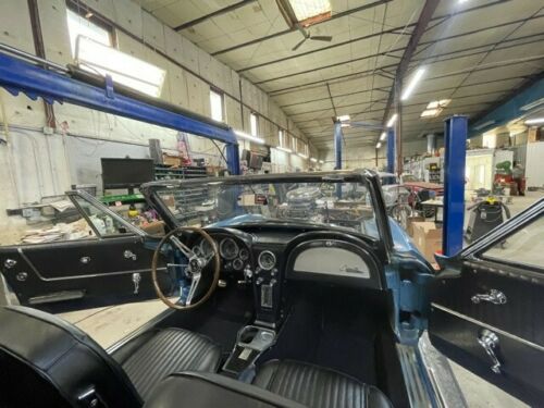Blown 350 V8 1964 Chevrolet Corvette