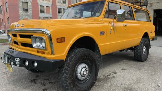 1969 GMC Suburban by msawatsky