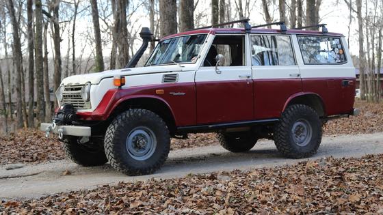 1977 Toyota Land Cruiser FJ55 with Mosley Motors 4.4L