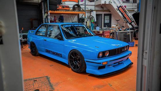 S65 V8 BMW E30 Track Car