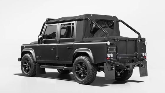 Restomod Land Rover Defenders by Overfinch