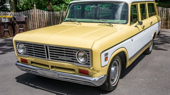 1973 International Harvester Travelall 1010 Custom