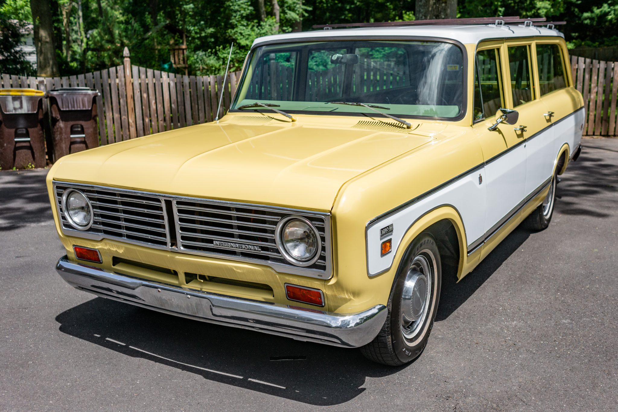 1973 International Harvester Travelall 1010 Custom