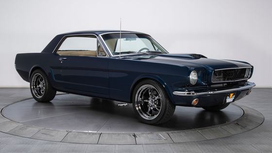 302 Crate Engine in 1966 Ford Mustang Notchback Restomod