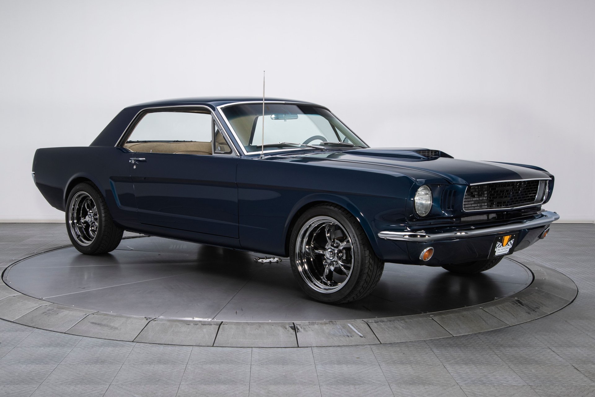 302 Crate Engine in 1966 Ford Mustang Notchback Restomod