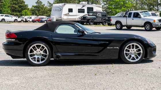 2003 Dodge Viper SRT-10 Hennessey Venom 650R