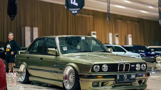 BMW E30 with Racing Dynamics body kit
