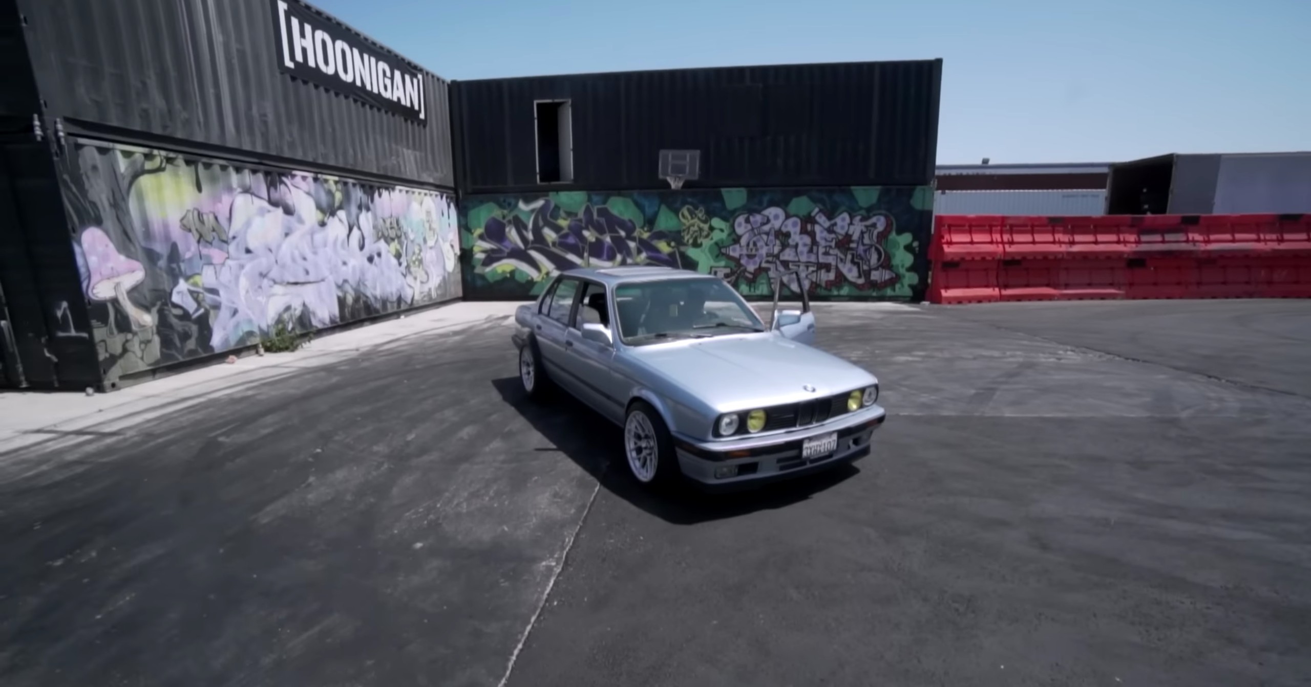 1000hp BMW E30 Racer