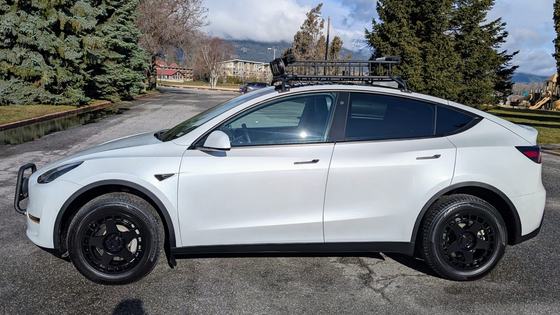 Off-Road Modified 2021 Tesla Model Y Long Range