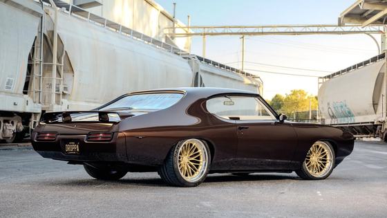 LT5-Swapped 1969 Pontiac GTO by Detroit Speed