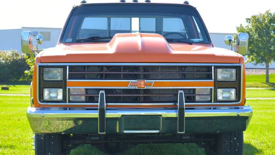 1985 Chevrolet K30 Silverado 4×4 by Stockman Bruce