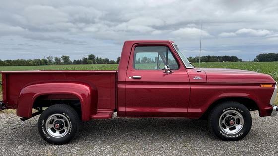 1977 Ford F-100 Custom Flareside