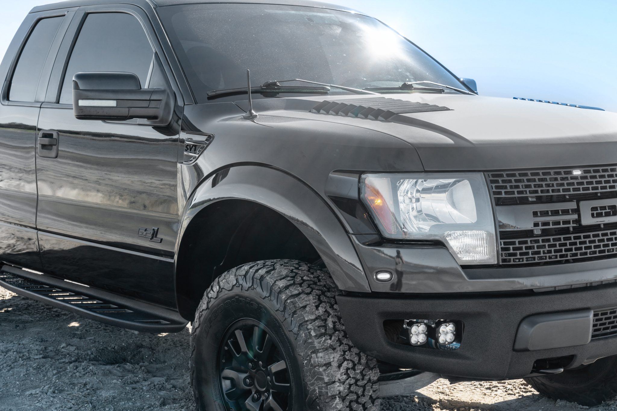 2010 Ford F-150 SVT Raptor by FarqDaddy