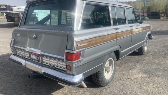 1977 Jeep Wagoneer Custom