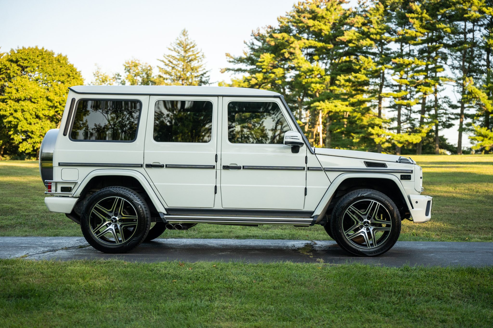 2010 Mercedes-Benz G550 by Luxury Details