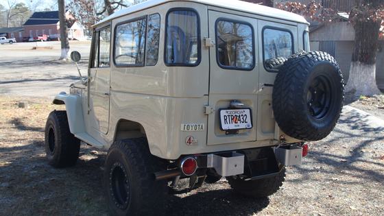 1974 Toyota Land Cruiser FJ40 by WorldMartsClassics