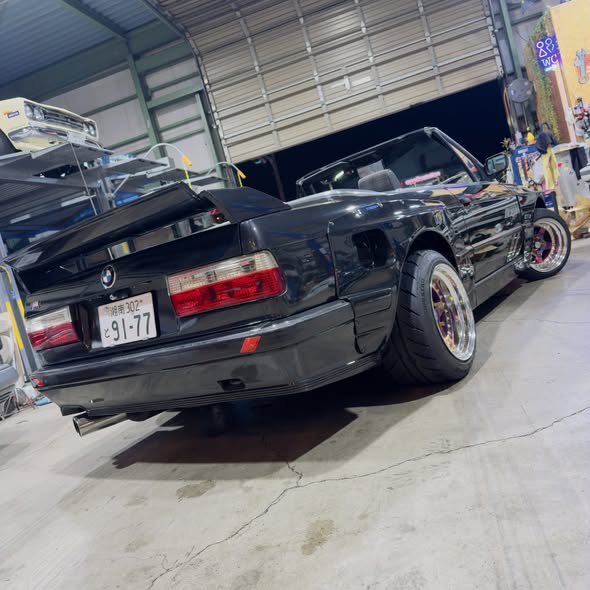 ITB-Swapped BMW E30 Cabrio by Owl Works