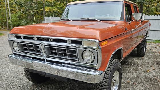 1977 Ford F-250 Custom Crew Cab 4×4