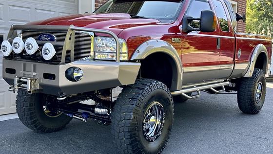 2002 Ford F-350 Super Duty Lariat SuperCab 4x4