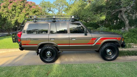 1985 Toyota Land Cruiser FJ60 Modified