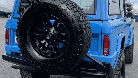 1977 Ford Bronco by snowymtnwolf