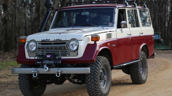 1977 Toyota Land Cruiser FJ55 with Mosley Motors 4.4L