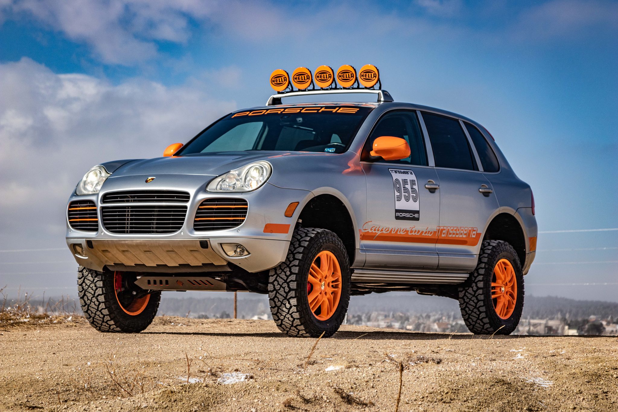 2005 Porsche Cayenne Turbo Transsyberia Tribute