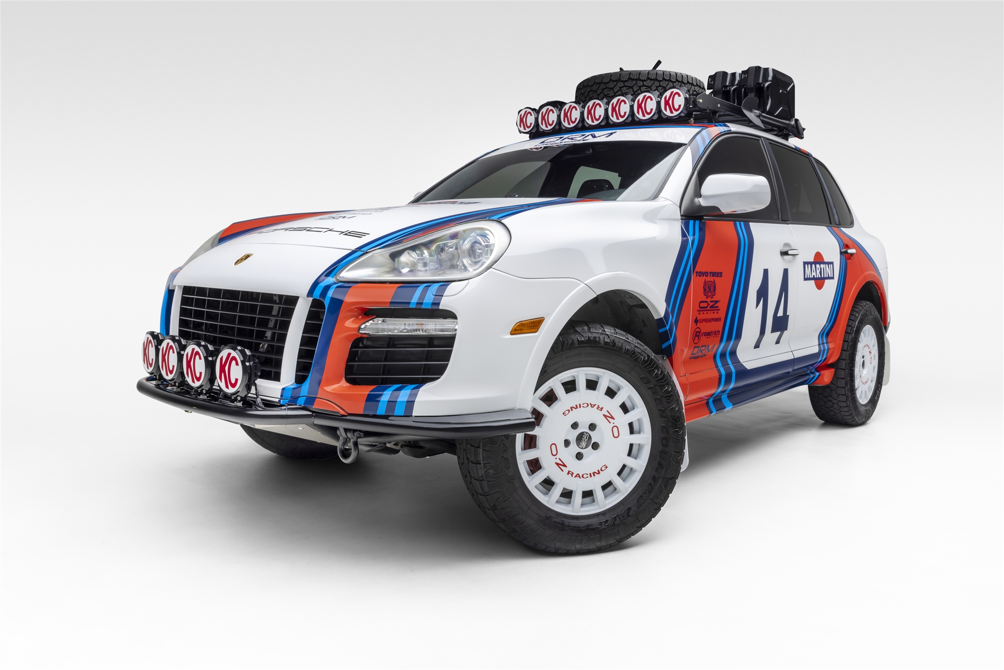 2009 Porsche Cayenne GTS by Onemilkid