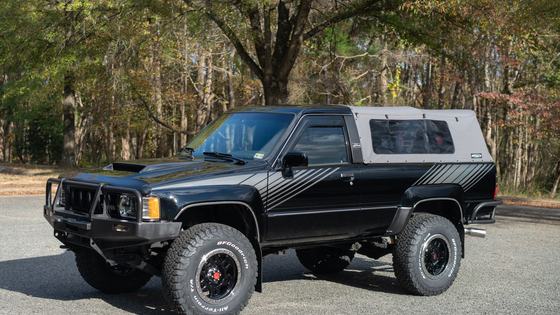 1988 Toyota 4Runner SR5 V6 4×4 by Gregedge
