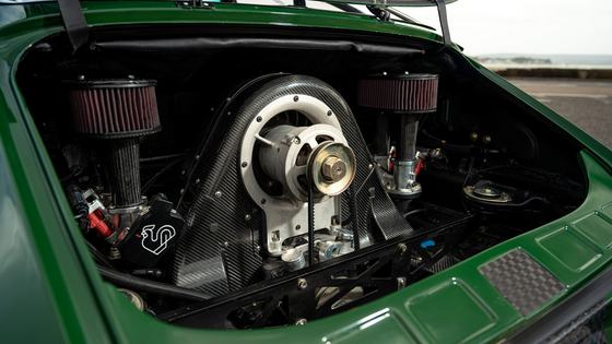 KAMM 912c Porsche Restomod: Lightweight with Modern Upgrades