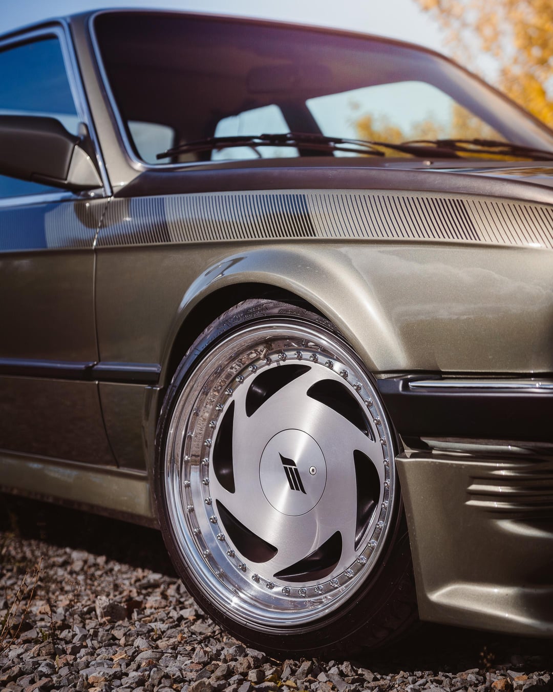 BMW E30 by Kamei