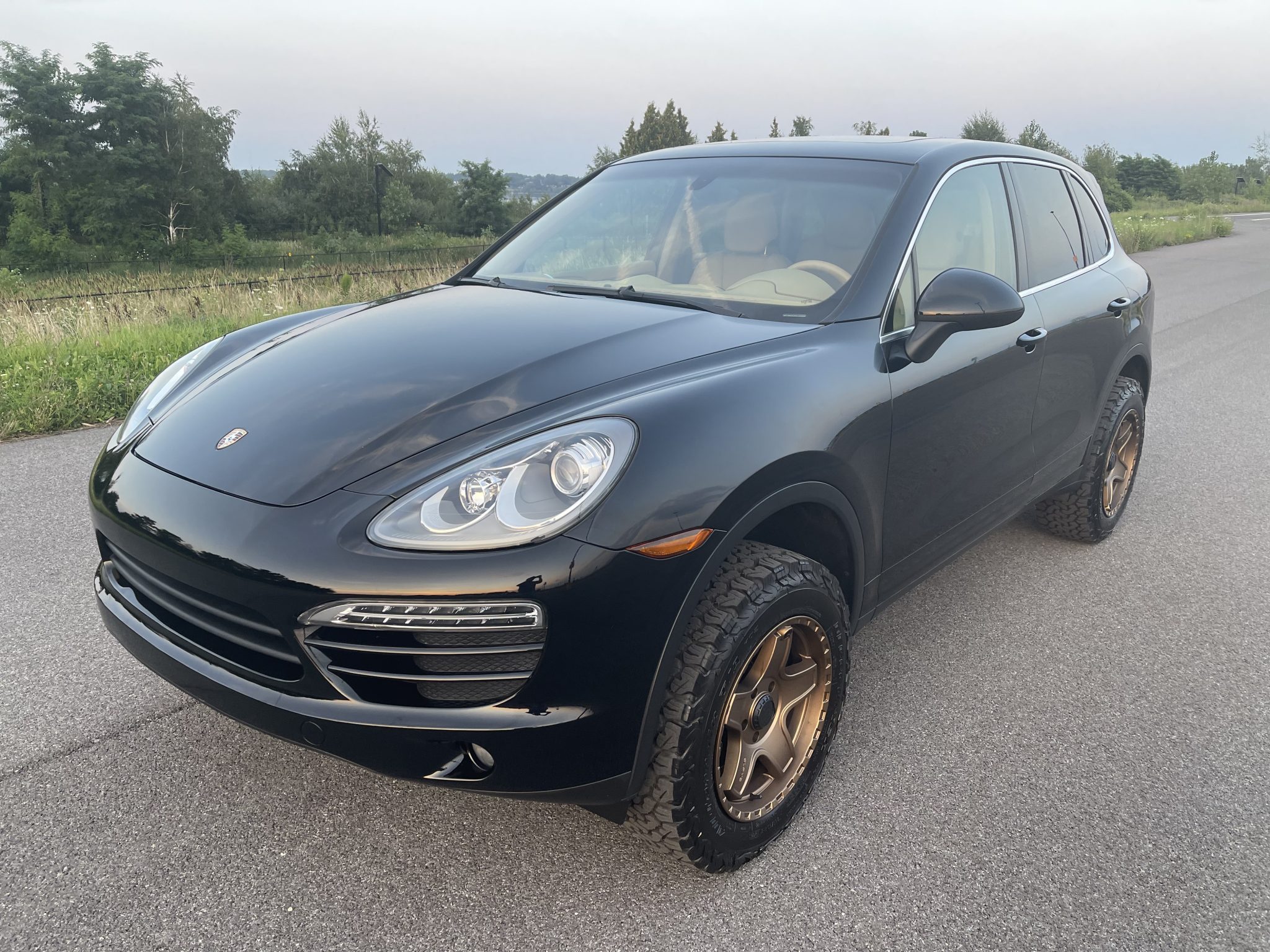 2013 Porsche Cayenne by Selling Dealer