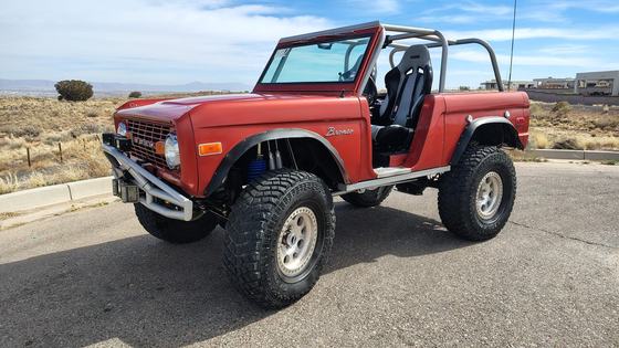 1975 Ford Bronco by eatoledo