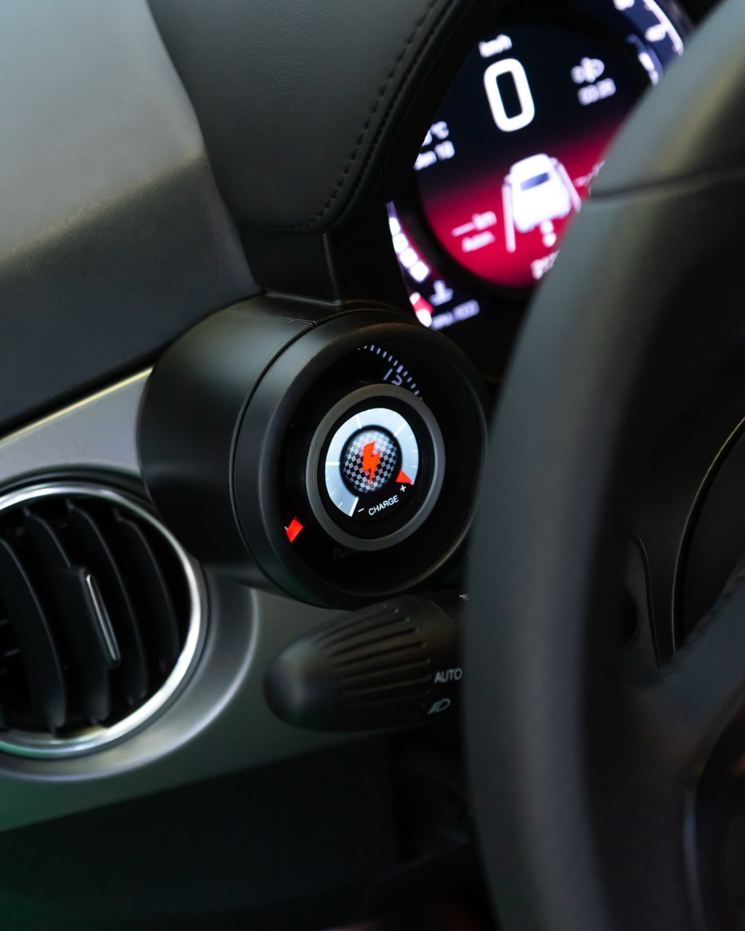 Electrified Fiat 500 Carlo Icon-e by Garage Italia