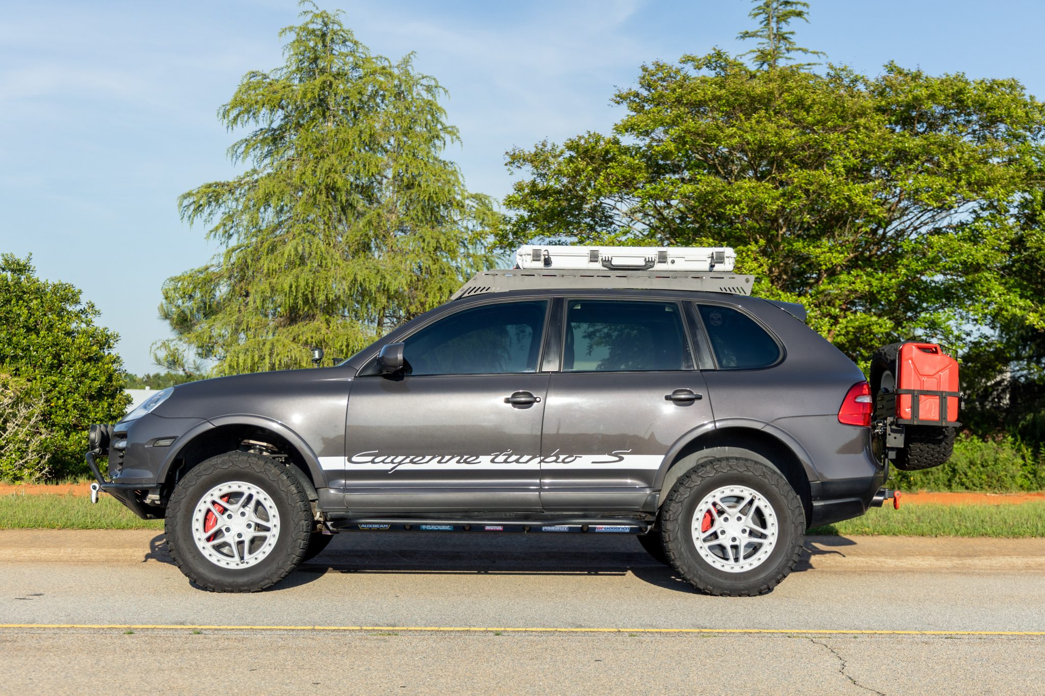 2009 Porsche Cayenne Turbo S by MRIGuy70