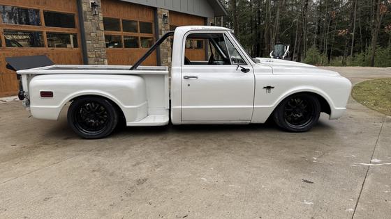 1970 Chevrolet C10 Pickup Stepside by LeviZ