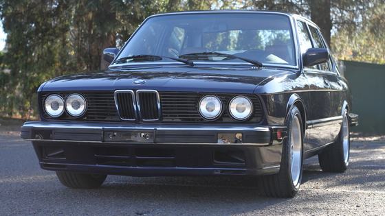 1988 BMW 535iS Turbo by Chicane Auto