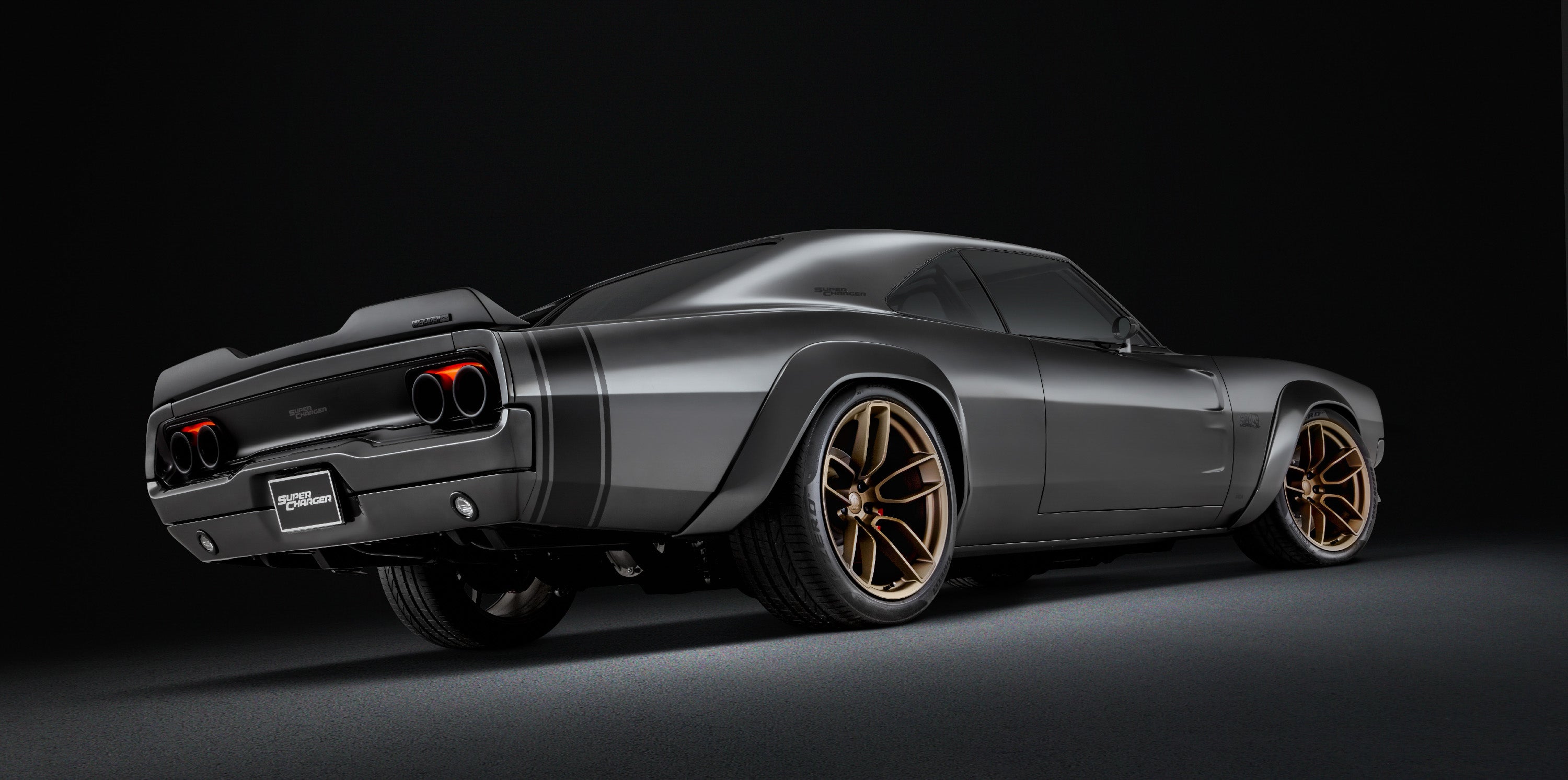 1000hp Super Charger with Hellephant Engine