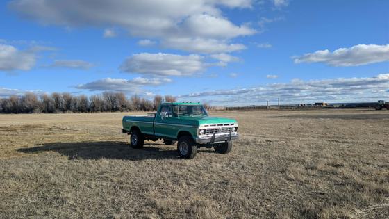 1975 Ford F-250 Custom Highboy 4x4
