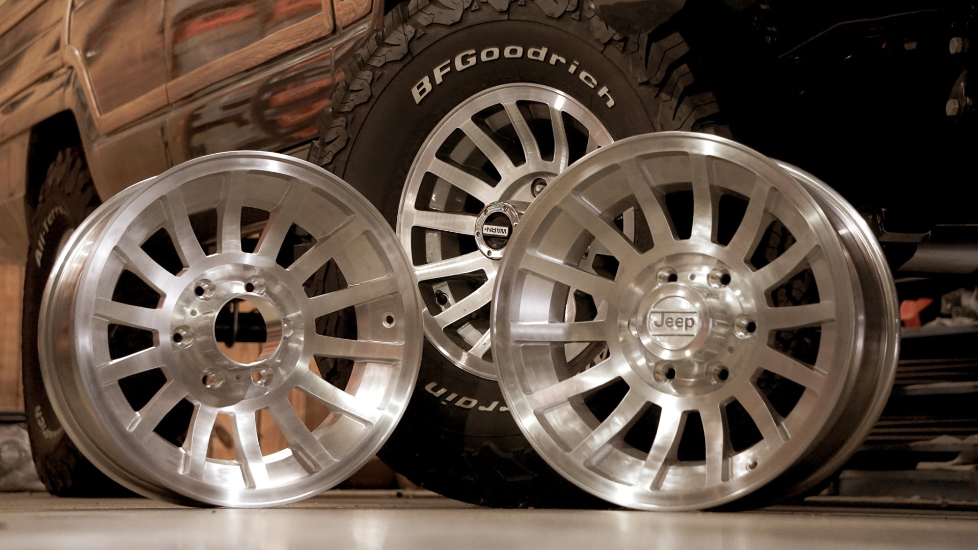 1000hp Hellephant-Powered Jeep Grand Wagoneer