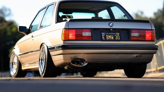 M20-Powered Restomod 1987 BMW E30 325i