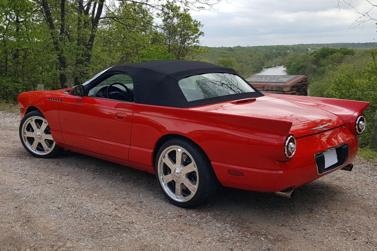 2004 Ford Thunderbird Modified by wbmcg