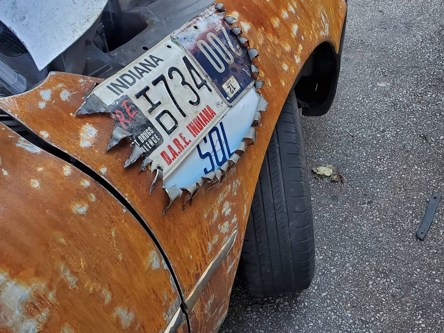 Rusted Rat Rod Toyota Camry with License Plate Fenders